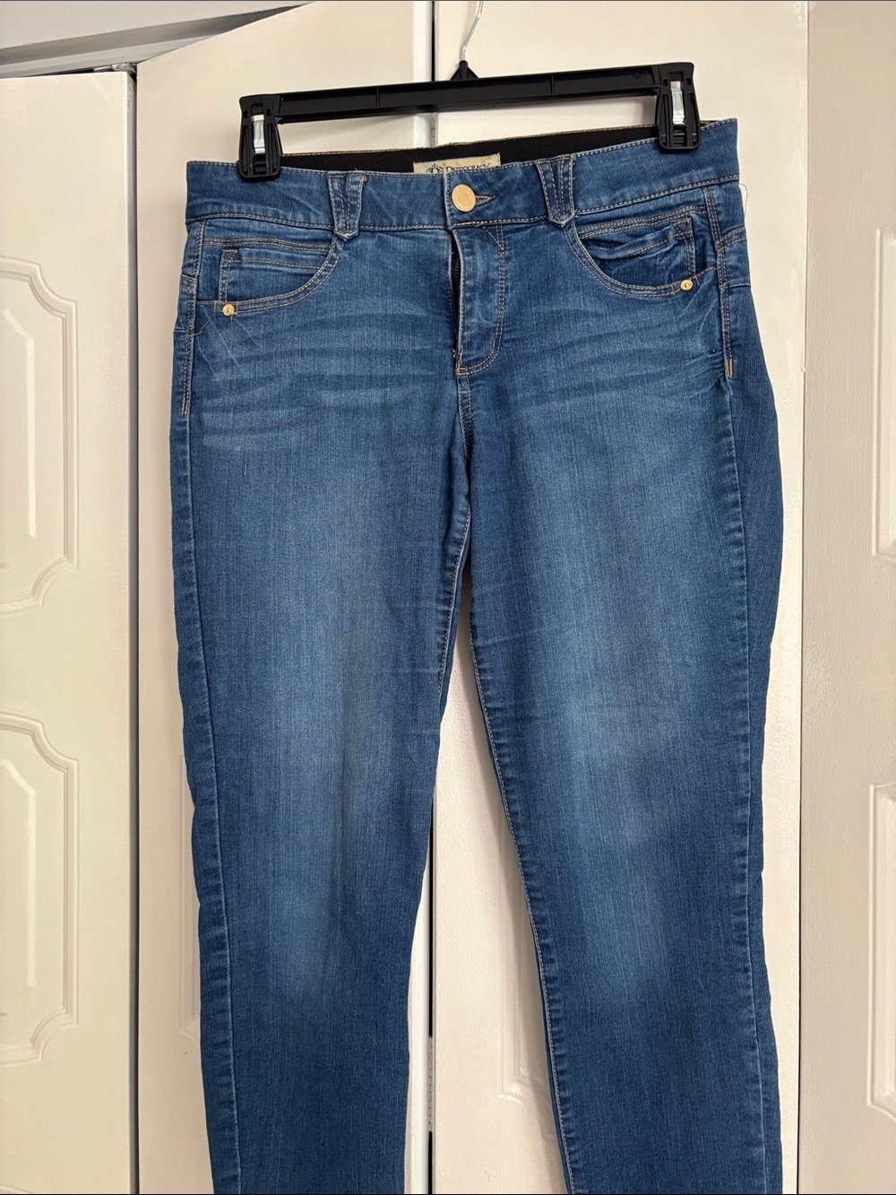 Democracy Women's Medium Blue Skinny Jeans
